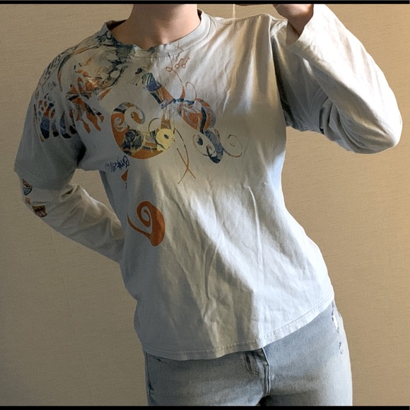 Skater style under-sleeve T-shirt - Picture 2 of 2